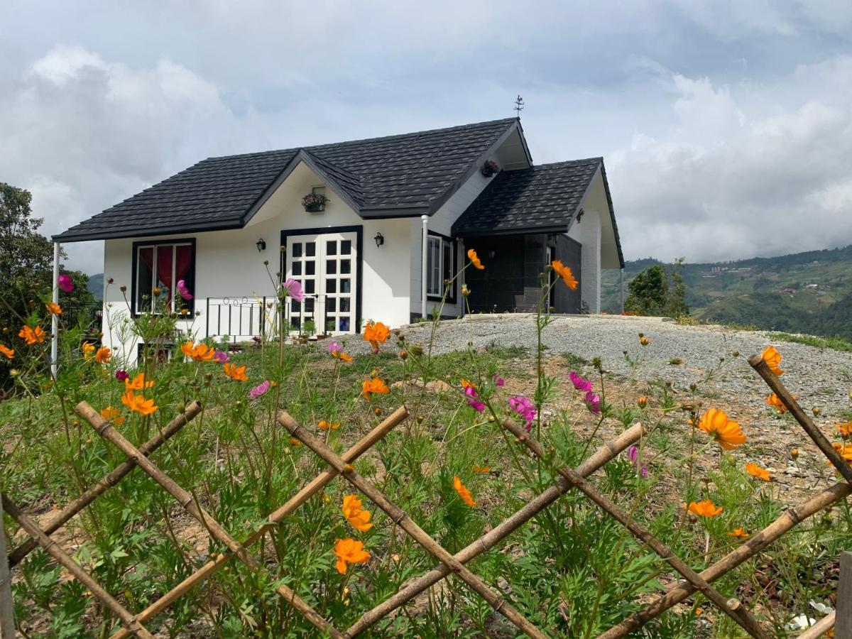 Hounon White Chimney Cottage Ranau Buitenkant foto
